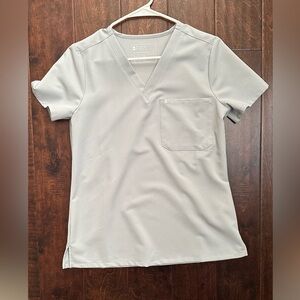 Figs Gray Catarina One Pocket Scrub Top